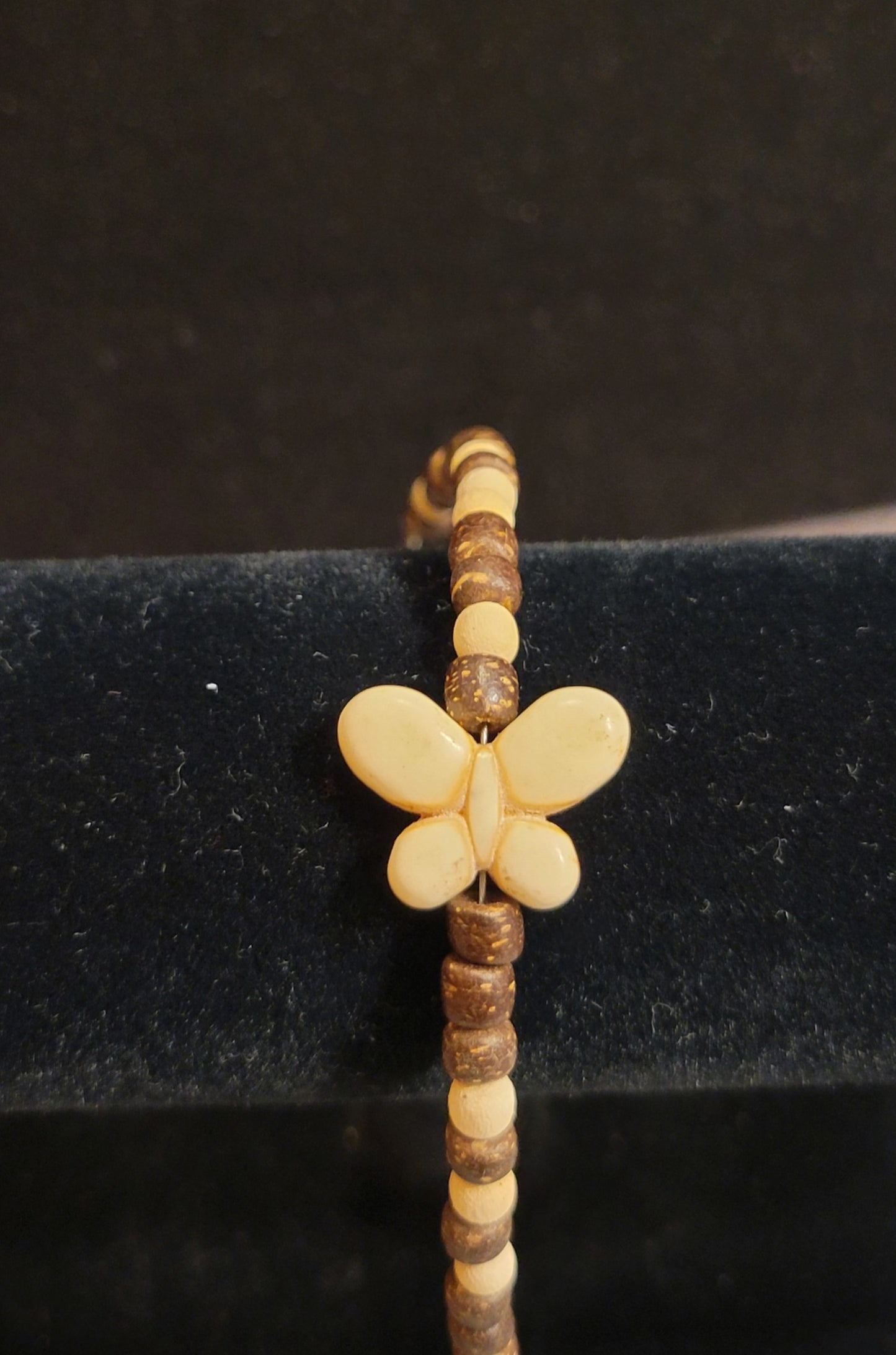 Bracelet - Butterfly w/Brown & Beige - Lobster Claw Clasp - 8 "