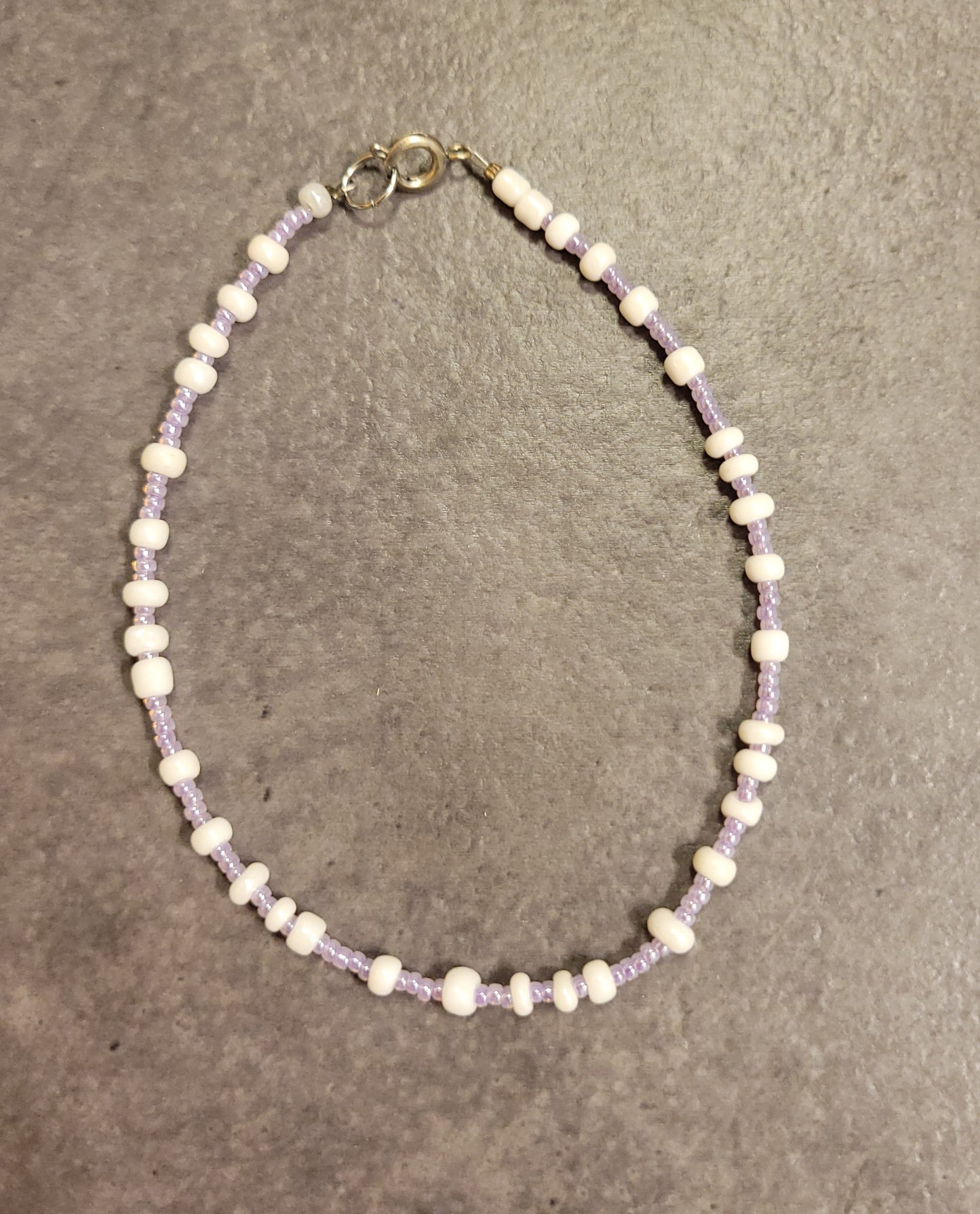 Anklet - Lavender & White - 9 1/2" Length