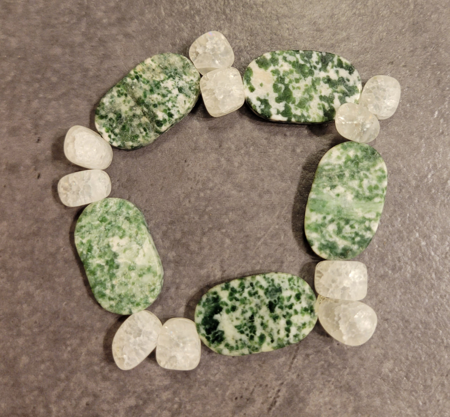 Stretch Bracelet - Green & White Stones - Approx. 7 1/2"