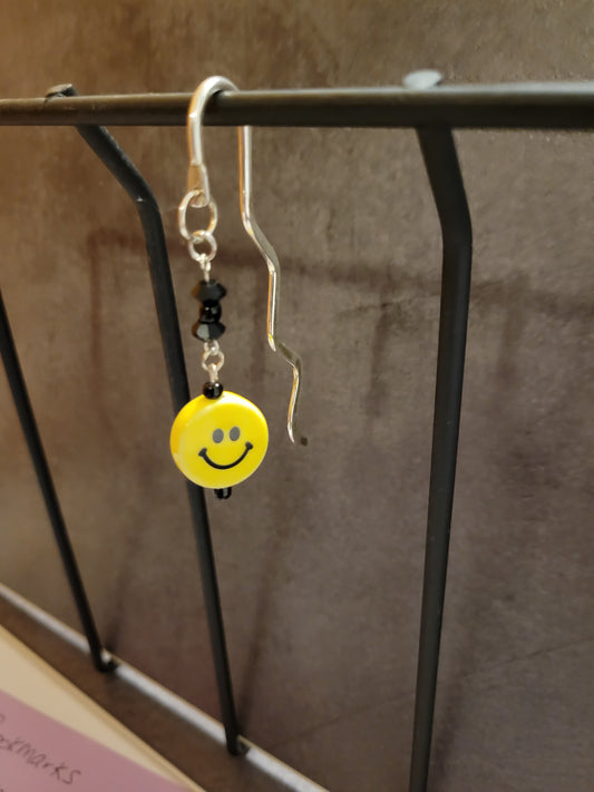 Bookmark - Smiley - 3 1/4"