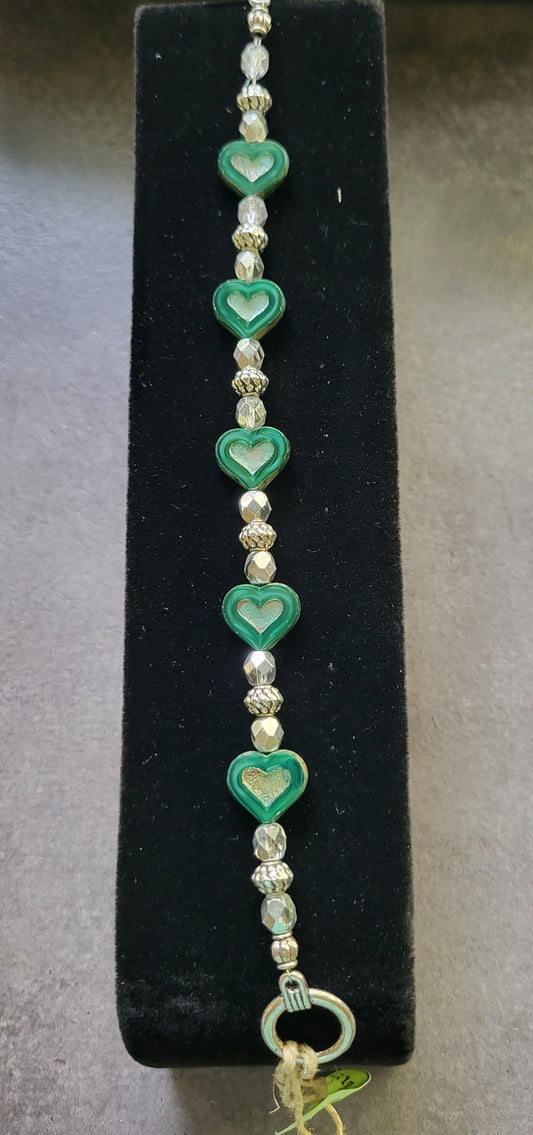 Green Heart w/crystal & Silver Toggle Bracelet - Approx. 7 3/4"