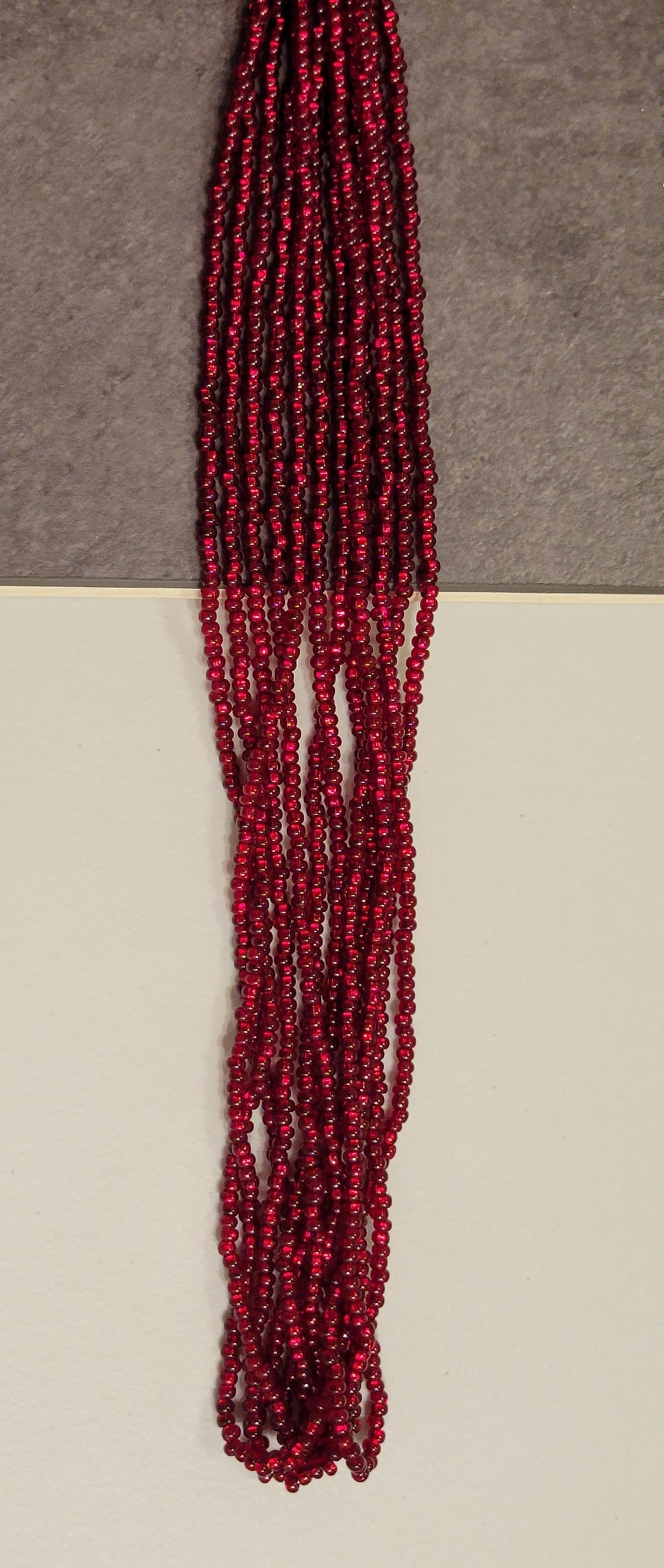 Garnet S/L 8/0 Beads