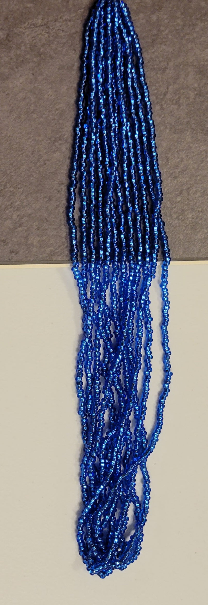 Sapphire S/L 8/0 Beads