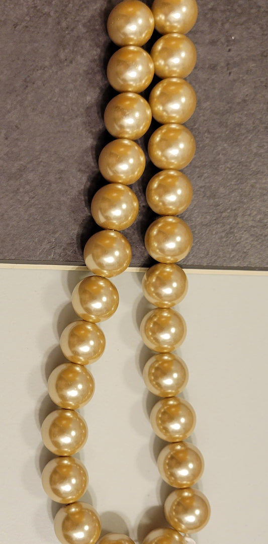 Champagne 16mm Bead Rounds