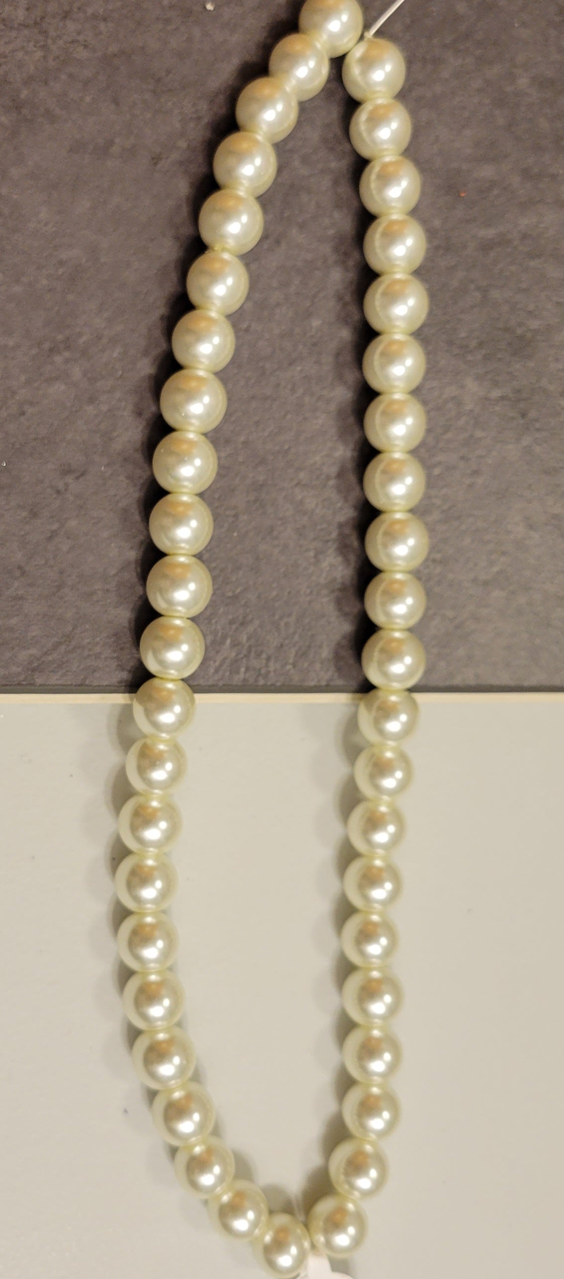 Cream - 10 mm Bead Rounds